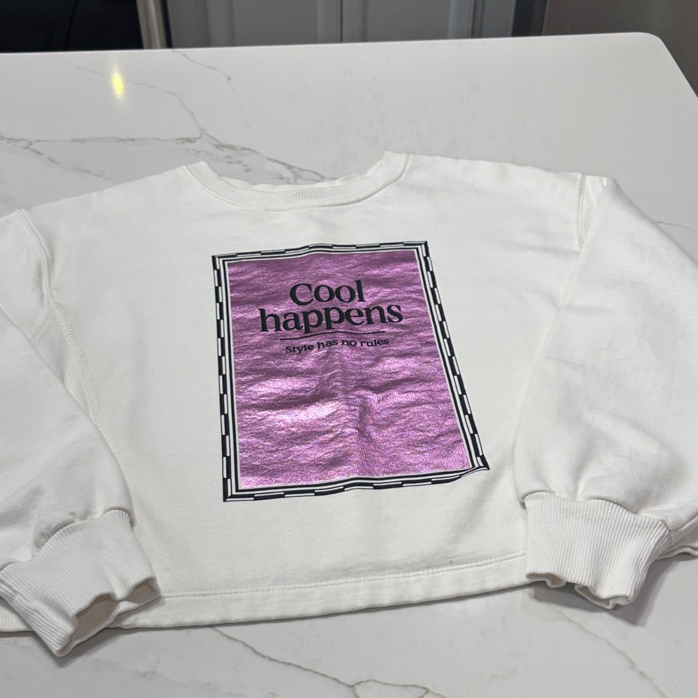 Zara White Sweatshirt with Pink Metallic Graphic - Picture 2 of 13